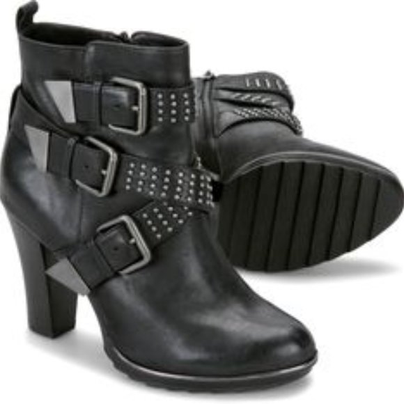 Sofft Shoes - Sofft Black Leather Ankle Boots
